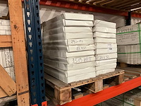 Matt finish chrystal vloertegel in glas - afbeelding 3 van  3