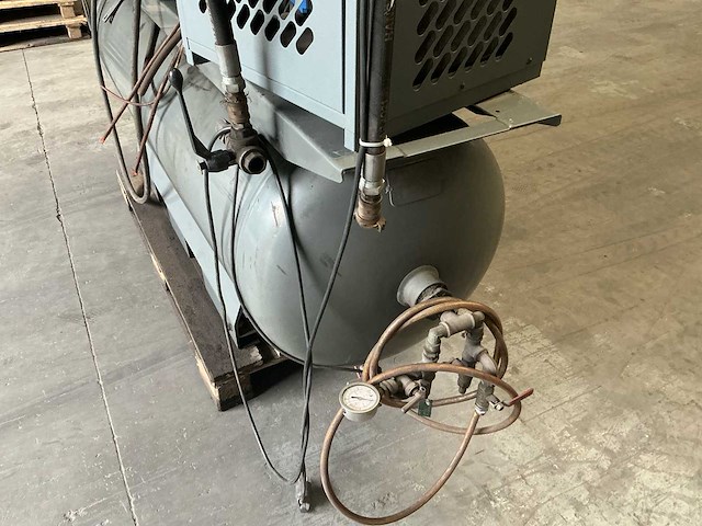 Mattei ercse 507 l3 met hertz hrd 40 luchtdroger luchtcompressor - afbeelding 7 van  16