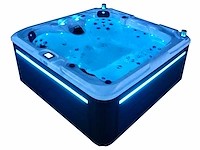 Mawialux 5-persoons buitenspa met balboa en wifi (bomvol opties en 83 massage jets) - witte kuip - afbeelding 61 van  129