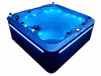 Mawialux 5-persoons buitenspa met balboa en wifi (bomvol opties en 83 massage jets) - witte kuip - afbeelding 77 van  129