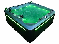 Mawialux 5-persoons buitenspa met balboa en wifi (bomvol opties en 83 massage jets) - witte kuip - afbeelding 81 van  129