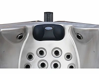 Mawialux 6-persoons buitenspa met balboa en wifi (bomvol opties en 121 massage jets) - grijze binnenkuip - afbeelding 5 van  94