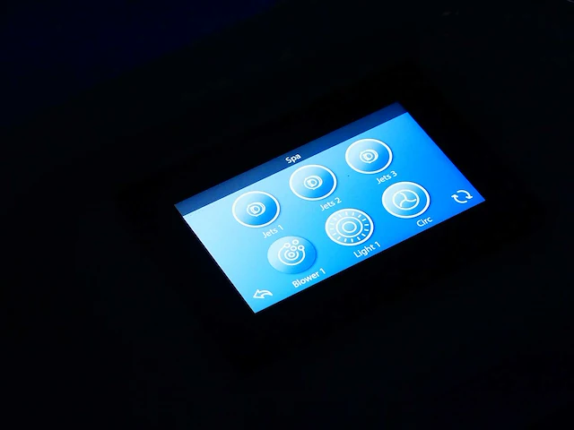 Mawialux 7-persoons buitenspa met balboa en wifi (bomvol opties en 100 massage jets) - grijze binnenkuip - afbeelding 9 van  115