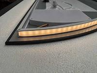 Mawialux decoratieve halve maan led spiegel in 180 of 200cm (zonder rand of mat zwart/goud rand) - afbeelding 7 van  7