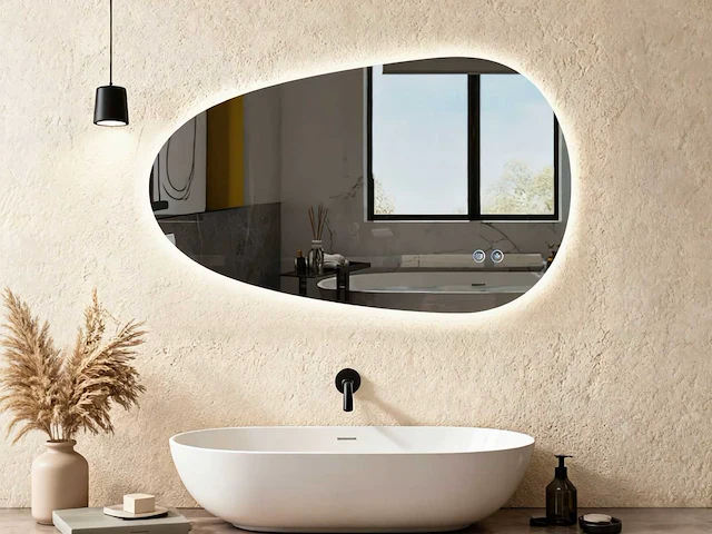 Mawialux design led spiegel 80x50cm of 90x60cm (keuze) - afbeelding 1 van  13