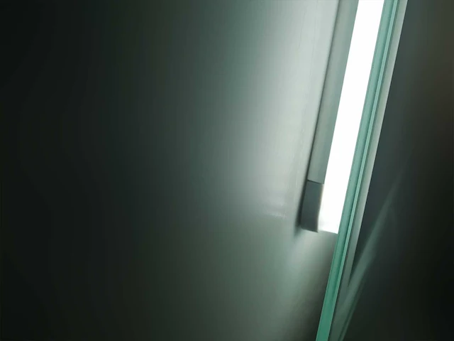 Mawialux design led spiegel met beweging sensor (140/150/160/180 cm breedte keuze) - afbeelding 6 van  11