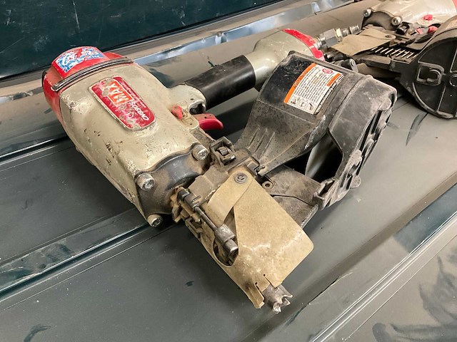 Max cn890s pneumatische tacker (2x) - afbeelding 5 van  7