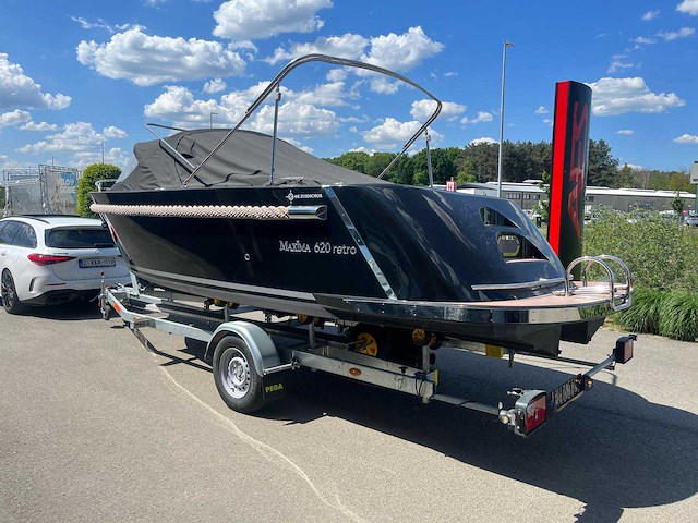 Maxima - 2024 - 620 mc met trailer - consoleboot en speedboot - boot - afbeelding 6 van  8