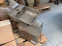 Maxima meat mincer 32 vleeswolf (werking niet gekend) - afbeelding 2 van  4