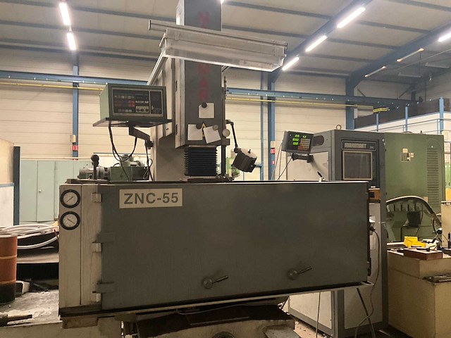Maximart znc-55 cnc-bewerkingsmachine - afbeelding 3 van  5