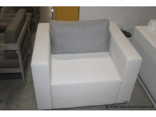 Maxx middenhoekelement + 2 rugkussens | maxx middenhoekelement + 2 rugkussens | max lounge - ice white armstoel incl.kussen - afbeelding 2 van  4