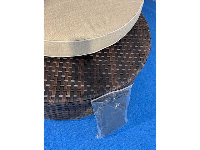 Maxxgarden ligbed rattan bruin sunbed poef rond 112cm - afbeelding 2 van  2