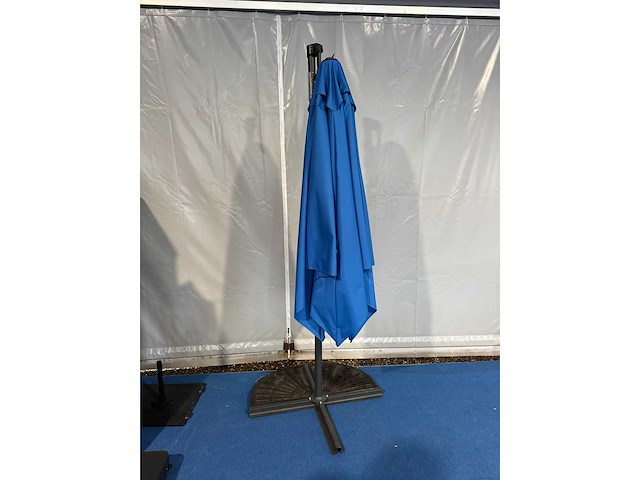 Maxxgarden zweefparasol met led en voet vierkant 275cm - afbeelding 5 van  5