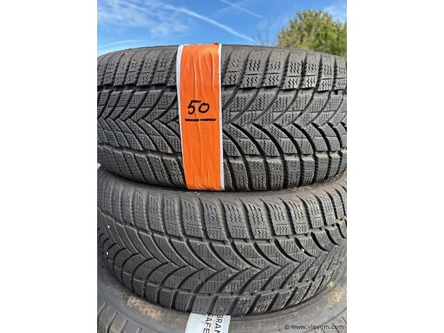 Maxxis peras snow - afbeelding 1 van  1