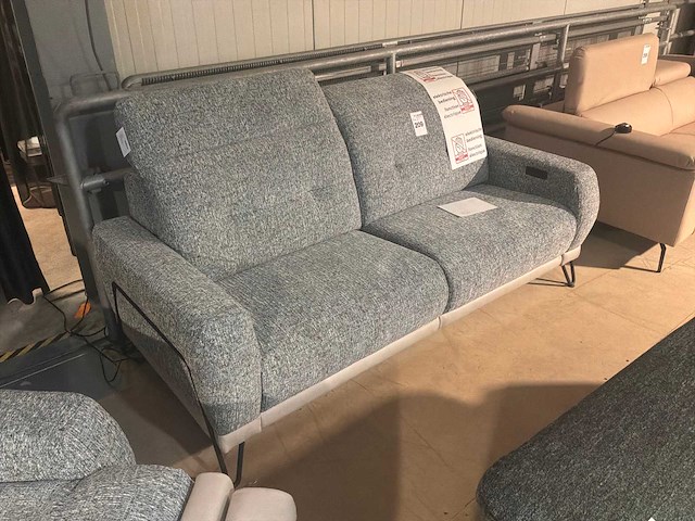 Maya 3 zit zetel + 1 pers zetel electrisch - afbeelding 2 van  7