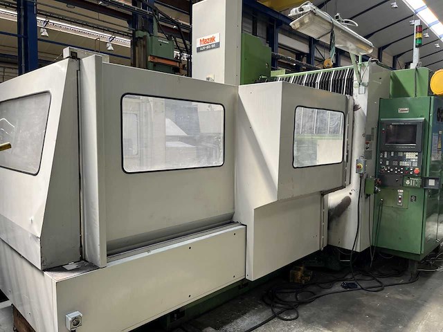 Mazak - 1989 - ajv60/80 - verticale machinecentra - afbeelding 1 van  7