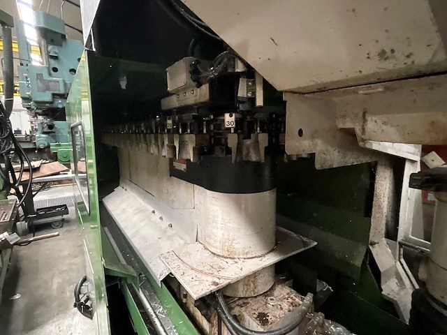Mazak - 1989 - ajv60/80 - verticale machinecentra - afbeelding 7 van  7