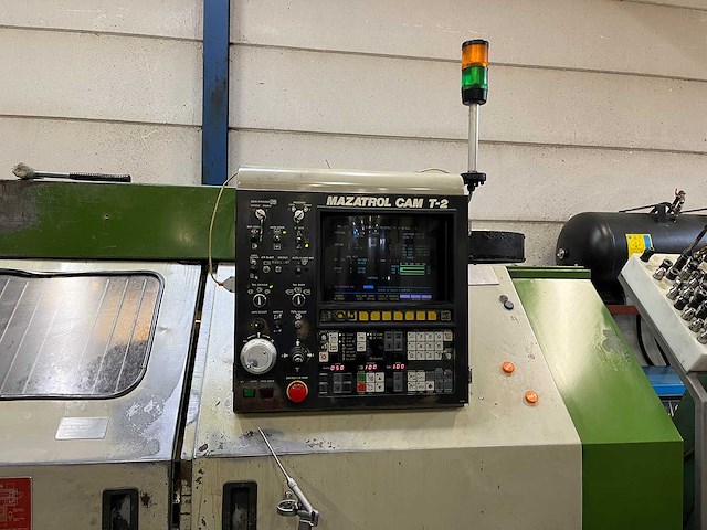 Mazak - quickturn 20n - cnc-draaibank - afbeelding 1 van  6