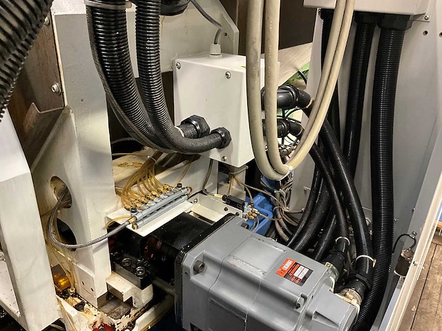 Mazak - sqt250msy - cnc-draaibank - afbeelding 4 van  15