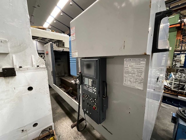Mazak - vtc 300c - verticale machinecentra - afbeelding 7 van  10