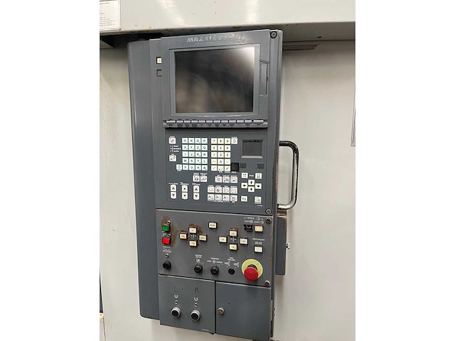 Mazak - vtc 300c - verticale machinecentra - afbeelding 5 van  10