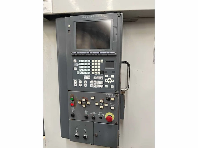 Mazak - vtc 300c - verticale machinecentra - afbeelding 3 van  10