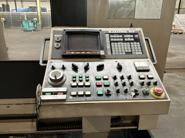 Mazak mazak vtc-41l verticaal cnc-bewerkingscentrum - afbeelding 14 van  15
