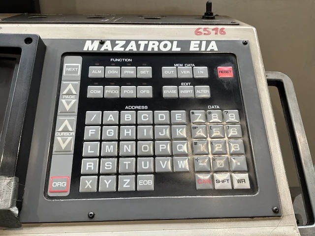 Mazak mazak vtc-41l verticaal cnc-bewerkingscentrum - afbeelding 15 van  15