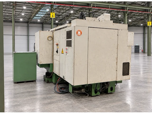 Mazak mt-v-515 verticaal cnc-bewerkingscentrum - afbeelding 13 van  18