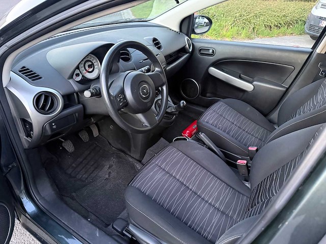 Mazda - 2008 - 2 - personenauto - afbeelding 8 van  19