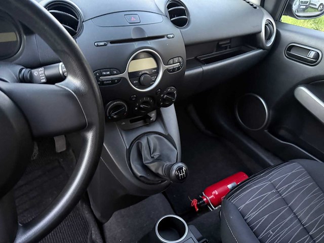 Mazda - 2008 - 2 - personenauto - afbeelding 14 van  18