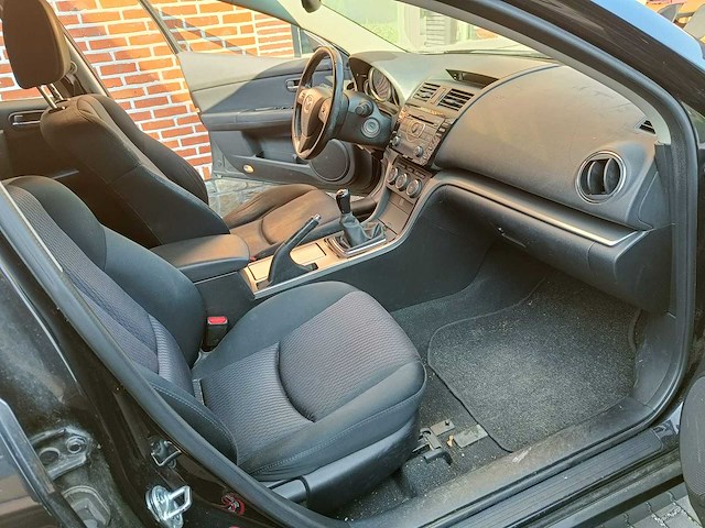 Mazda - 6 - sport break - personenwagen - 2012 - afbeelding 2 van  12