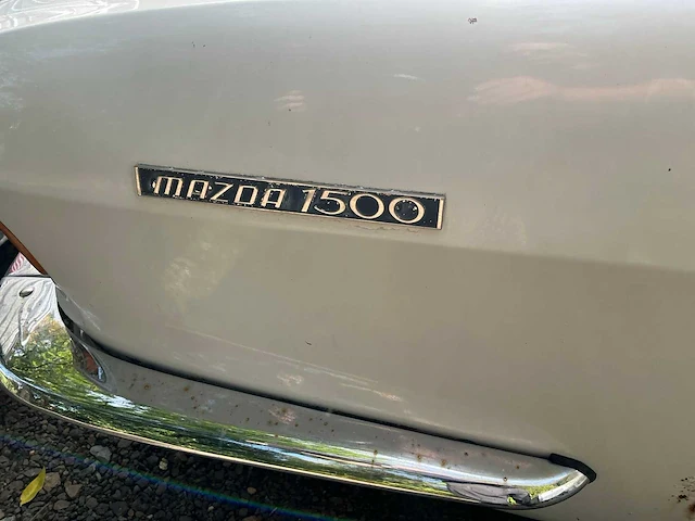 Mazda 1500 sedan su4a vintage auto's > 15 - afbeelding 19 van  22