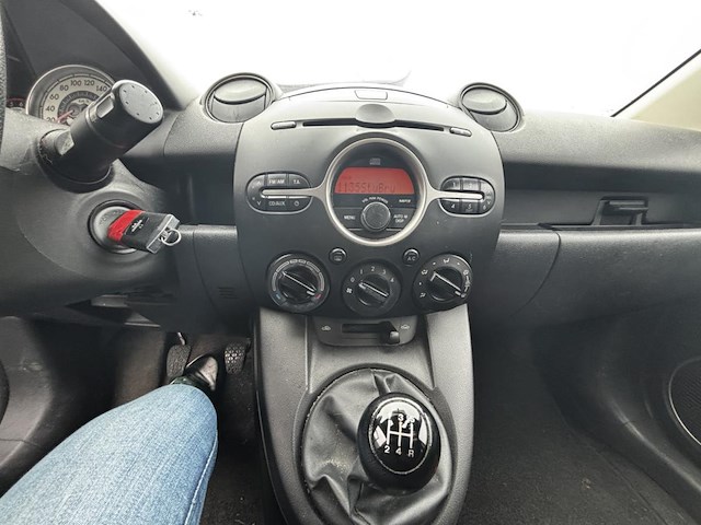 Mazda 2 1.4 cdvi active, 2009 - afbeelding 2 van  30