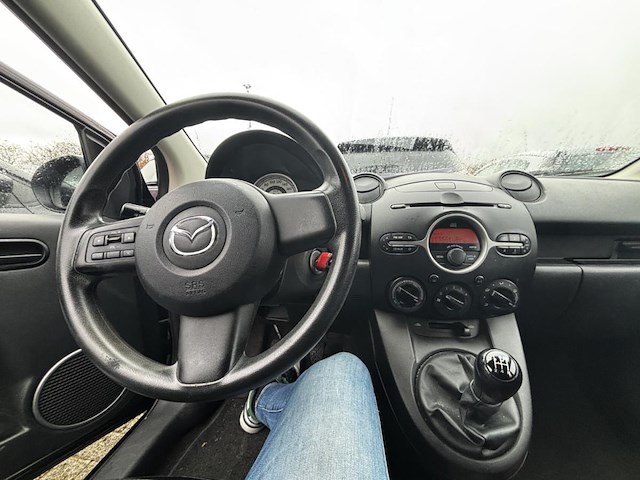 Mazda 2 1.4 cdvi active, 2009 - afbeelding 30 van  30