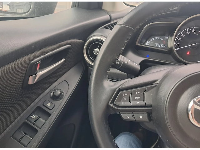 Mazda 2 - afbeelding 11 van  21