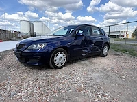Mazda 3, 2004