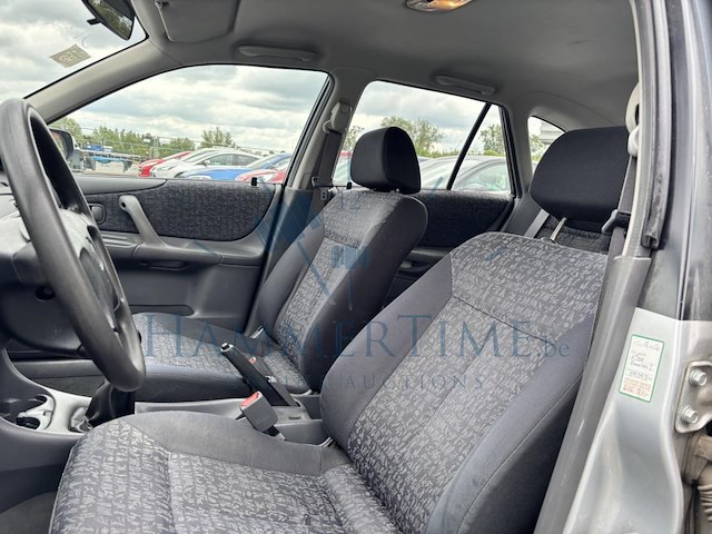 Mazda 3 hatchback 1.3i 16v i,1999 - afbeelding 2 van  35