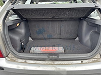 Mazda 3 hatchback 1.3i 16v i,1999 - afbeelding 15 van  35