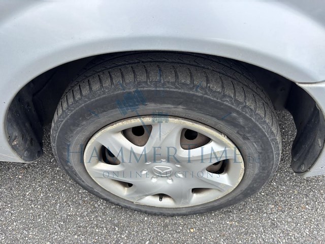 Mazda 3 hatchback 1.3i 16v i,1999 - afbeelding 19 van  35