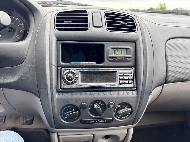 Mazda 3 sedan 1.6i 16v tsi, 2002 - afbeelding 9 van  40