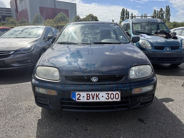 Mazda 323, 1996 - afbeelding 12 van  35