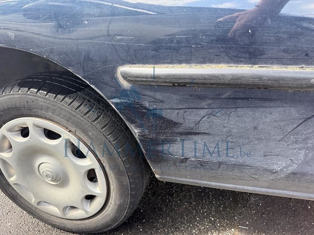 Mazda 323, 1996 - afbeelding 24 van  35