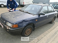 Mazda 323 - afbeelding 8 van  9