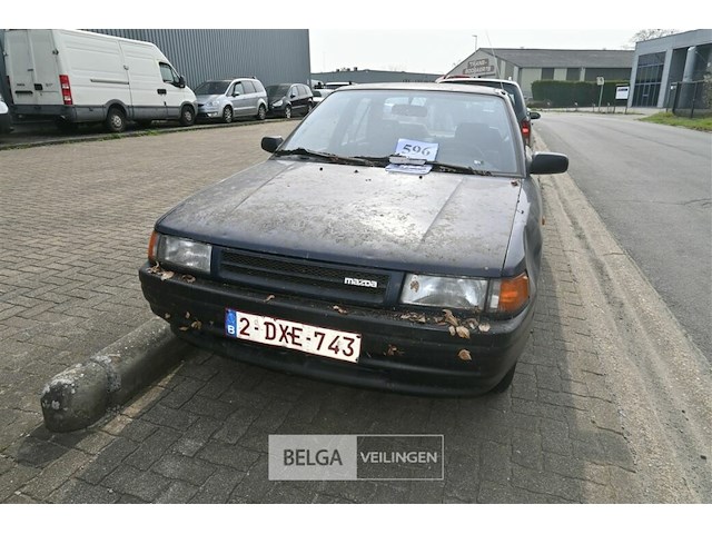 Mazda 323 - afbeelding 9 van  9