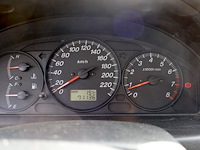 Mazda 323f - jmzbj143231520538 - 2003 - afbeelding 9 van  26