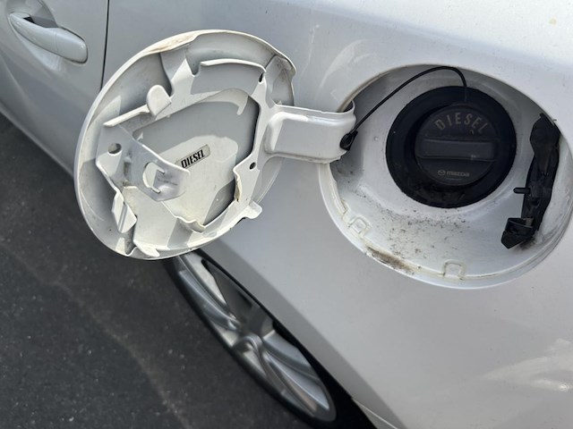 Mazda 6 sedan 2.2 d active,2013 - afbeelding 21 van  28