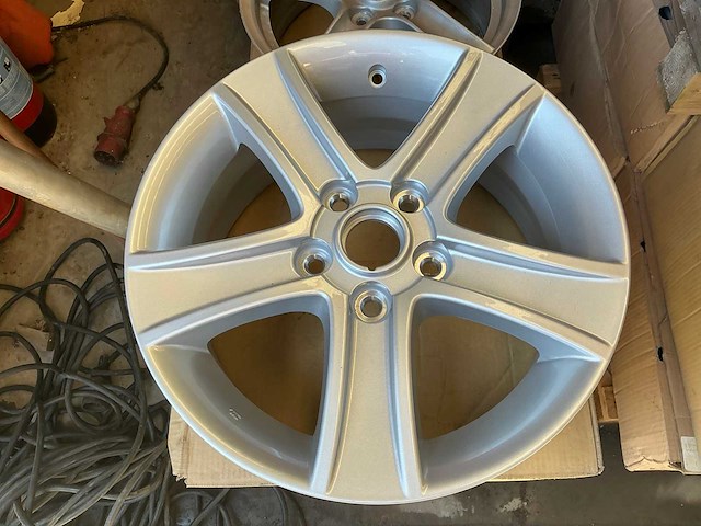 Mazda aluminium velg (4x) - afbeelding 2 van  5