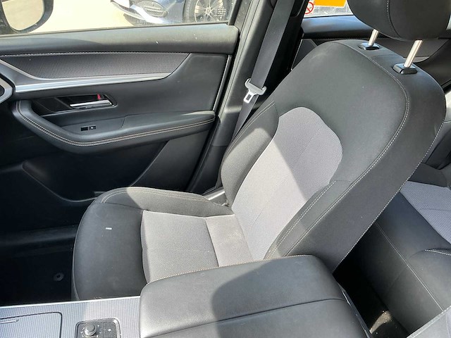 Mazda cx-6o personenauto - afbeelding 20 van  31