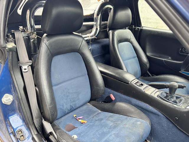 Mazda mx5, 1999 - afbeelding 15 van  24